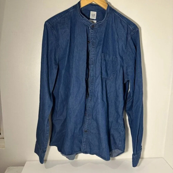 Gap Long sleeve  Button down shirt - Picture 1 of 8